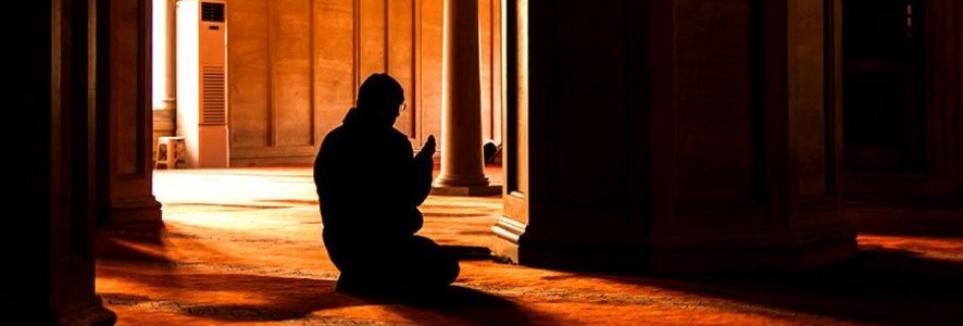هدي النبي في صلاة المغرب