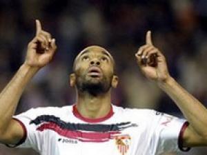فريدريك عمر كانوتي .. لاعب إشبيلية الإسباني