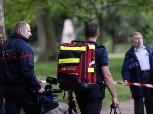 Paris lightning strikes leave several children injured