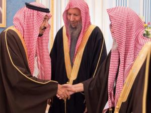 King Salman Receives Scholars
