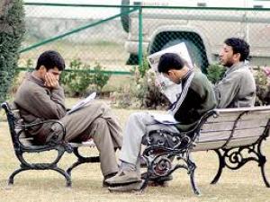 Foreign Cyber Cheaters Lure Kashmir Youth