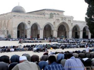 Muslim scholars call for support for Al-Aqsa Mosque