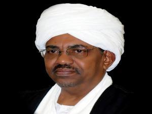 عمر البشير: قادة الحركات المسلحة مأجورين للصهاينة