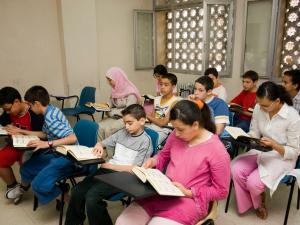 Musulmanes de Girona reivindican el islam en clase