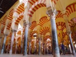 Los pueblos conquistados y la civilización islámica 