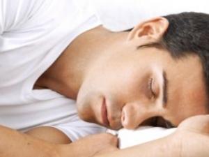 Buen sueño reduce riesgo de padecer Alzheimer