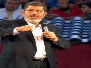 الرئيس يكرم 16 فائزا بينهم قبطية في مسابقتي القرآن والإرشاد الديني
