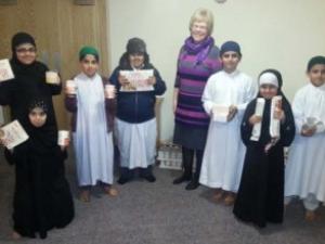 Muslims Feed Lancashire Needy