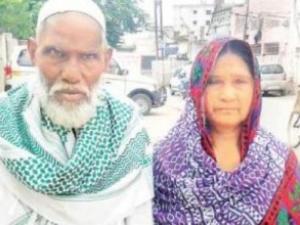 Rickshaw Puller Saves Money for Hajj Dream