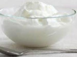 Yogur, almendras y té verde ayudan a combatir la obesidad