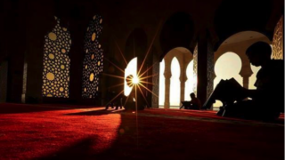 اعتكاف العشر الأواخر من رمضان اعتكاف العشر الأواخر من رمضان