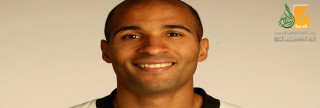 Diomansy Kamara, a forwardfor Fulham, embraces Islam