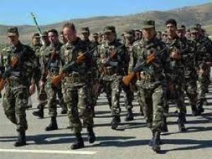 الجيش الجزائري يستنفر قواته على الحدود مع تونس